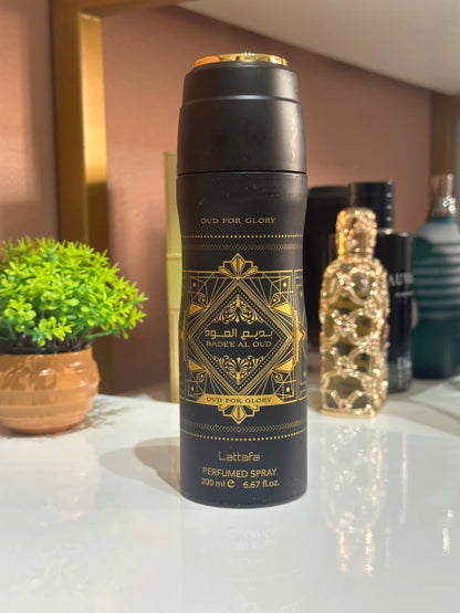 2 Perfumes + Spray + Regalo (Club De Nuit - Oud for glory)